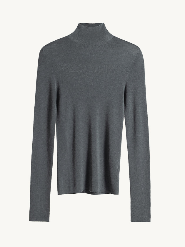 Fine-Gauge Seamless Wool Turtleneck - Image 5