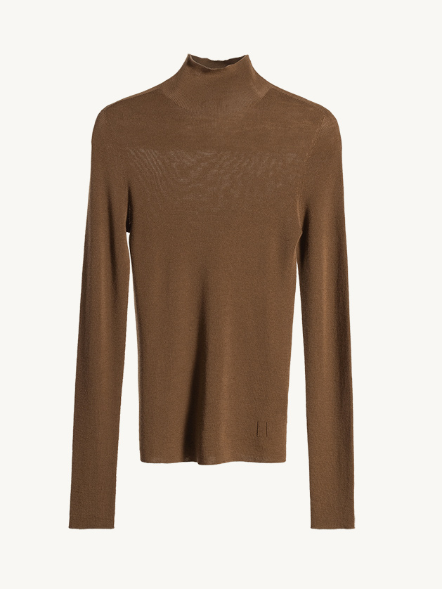 Fine-Gauge Seamless Wool Turtleneck - Image 4