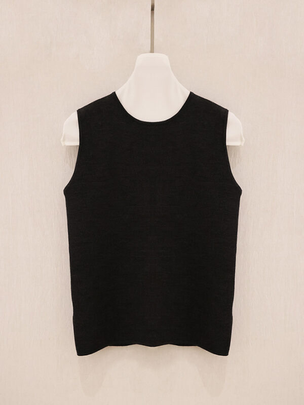 Full Cardigan Sleeveless Knit Vest