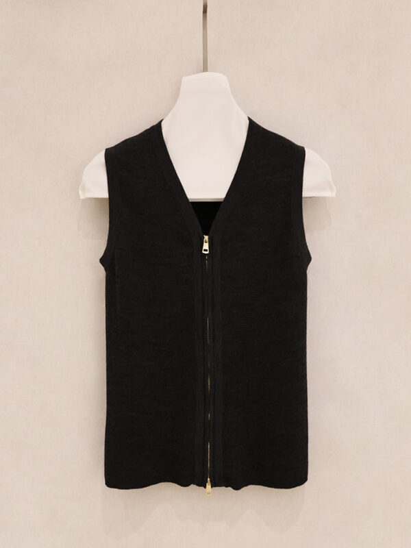 Full Cardigan V-Neck Slim-Fit Knit Tank Top